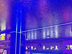 -徐记小怪兽肉蟹煲店(哈西万达金街店)