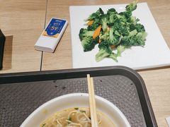 -西部马华清真兰州牛肉面·烧烤夜市(广渠门店)