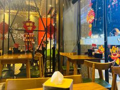 -何记花甲(海岸城旗舰店)