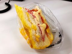 奶酪三角面包-味多美蛋糕(梨园店)