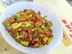 -笨罗卜浏阳菜馆(太平街店)