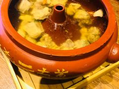 -云海肴·汽锅鸡·云南菜(天山百盛优客店)