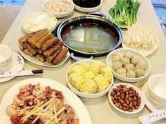 -一席地·本地鸡窝·杭帮鸡火锅(萧山银隆百货店)