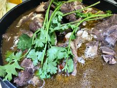 -运气牛自助酱大骨火锅(南京东路店)