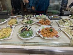-亚伟瓦罐面美食城(淇县总店)