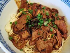 蛤蜊猪肝面-沪西老弄堂面馆(定西路店)