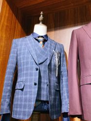 点击看大图 -觅白婚纱礼服馆