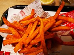 -The Habit Burger Grill 哈比特汉堡(复兴soho店)