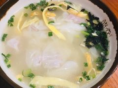 手包小馄饨-龍堂蟹黄小笼包(万家丽店)