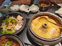 -云海肴云南菜·蒸汽石锅鱼(青岛万象城店)
