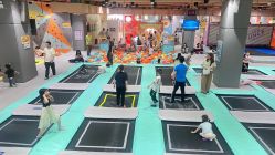 -反弹蹦床公园·运动乐园·团建·亲子派对(深圳观澜湖店)