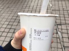 -CoCo都可(小吕宋店)