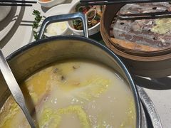 -煲王粤菜餐厅(中侨中心店)