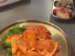 -围炉肉舍•炭烤活鳗•丹东海鲜烤肉(步行街店)