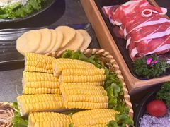 -湊湊火锅·茶憩(杭州湖滨银泰in77店)