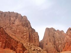 -天山神秘大峡谷