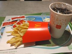 -麦当劳(静安寺店)
