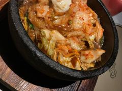 -穹六人间 people 6(岳阳路店)