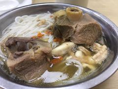 骨髓筒骨-广达眼镜炖罐(广达店)