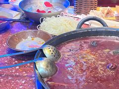 -赵美丽·重庆社区火锅·直营店(火车东站·中豪国际店)