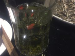 -唯爱KTV聚会餐厅(仙林东城汇店)