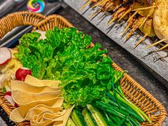 -卞二小串·鹤岗烧烤·坑烤(永定路店)