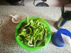 -虹兴砂锅店