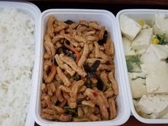 -鹈鹕素食餐厅自助餐部(正阳街店)