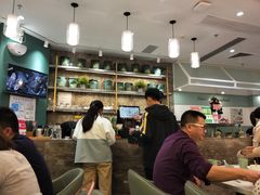 -丽莎沙拉轻食餐厅(国贸店)