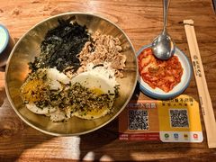 -明洞阿姨·韩式酱蟹烤肉·创意料理(三元桥店)