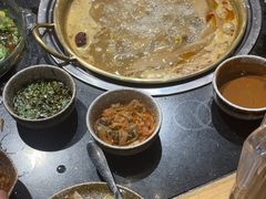 -顶顶汤火牛排火锅·经典铜锅涮肉