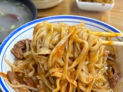 -卢聪艺小吃店(阳翟总店)