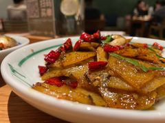 -一坐一忘云南菜(嘉里中心店)