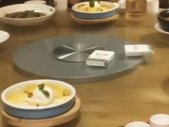 -新白鹿餐厅(银泰西湖文化广场店)