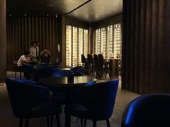 -wineapp葡萄酒餐吧(外滩金融中心店)