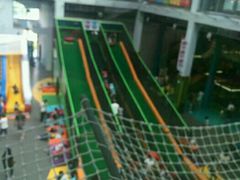 -蒙特利亲子乐园