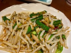 -魏铭鱼头捞饭(晋阳路店)