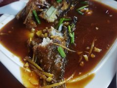 -农夫人家餐饮