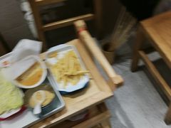 -袁记串串香(和县镇淮街店)