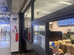 -瑞幸咖啡(白石龙地铁站C口店)