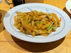 -头上红煨盐鸡·非遗院子餐厅