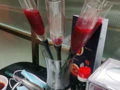 -红鼎豆捞·非遗鲍皇汤火锅(宝丰路店)