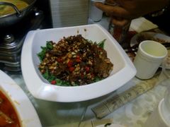 -独一佳老胡湘菜馆(矿山路店)