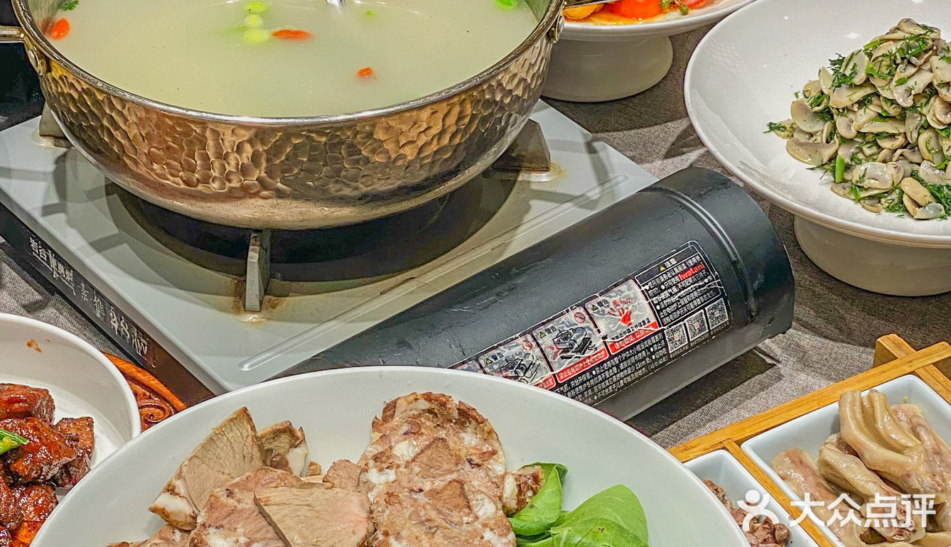 （南京）坐地铁去江边就为了吃这家特色狮子头！！ 