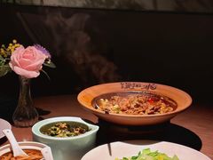 -沅江水·湖南家宴(南村万博长隆商圈店)