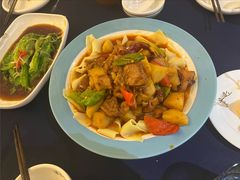 -伊带伊路新疆美食府(呼家楼店)