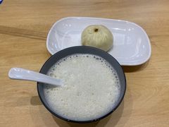 -李与白包子铺(桐梓林店)
