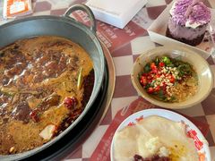 -赵美丽·重庆社区火锅·直营店(火车东站·中豪国际店)