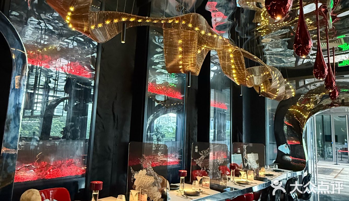 广州！一家神秘的《山海经》西餐厅🍴