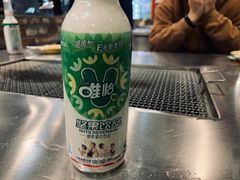 唯怡豆奶-马路牙子烧烤音乐酒馆(望京店)